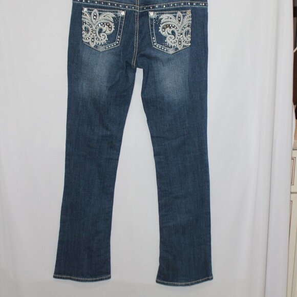 Antique Rivet Designer Jeans - Picture 9 of 14